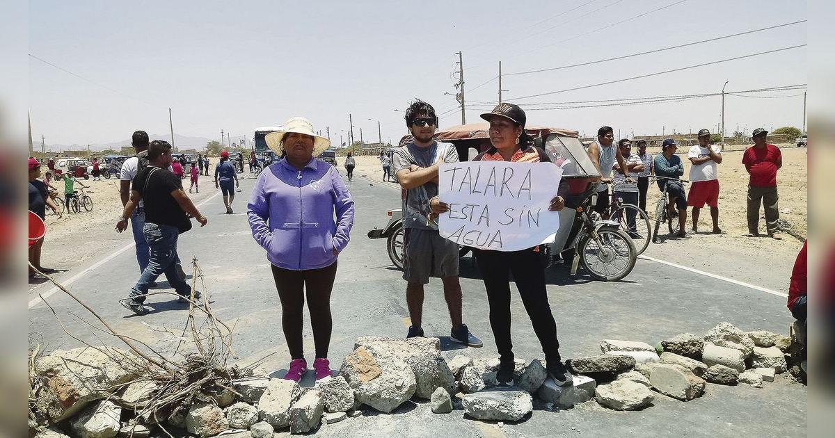 Pobladores de Talara bloquean carretera Panamericana Norte por falta de ...