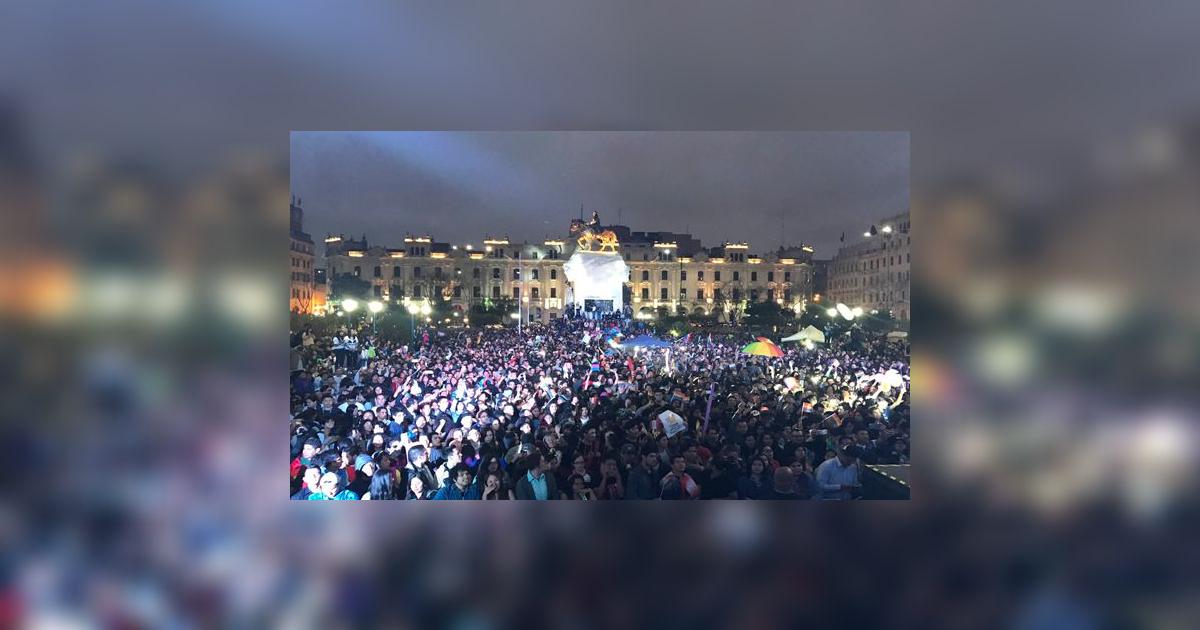 Marcha del Orgullo Gay: Miles de personas llenaron la plaza San Martín ...