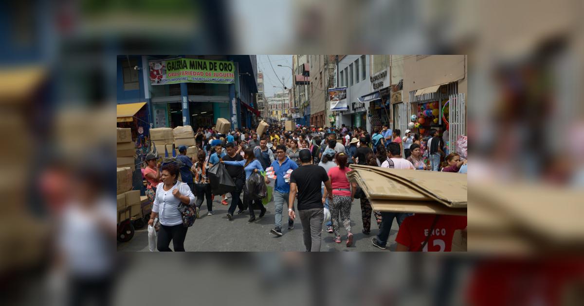 Un millón y medio de peruanos cobra menos del salario mínimo por su ...