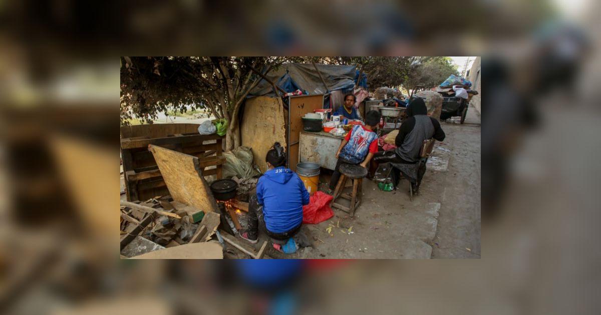 Los Olivos: piden ayuda para padres y sus tres niños que viven en la ...
