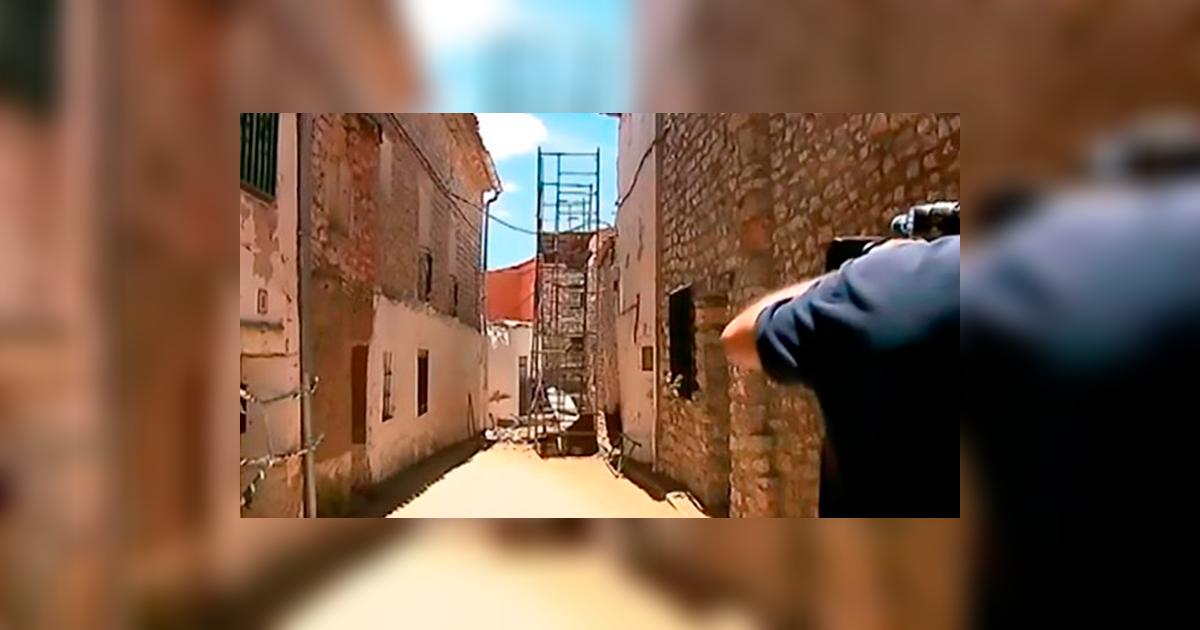 España: Hermanos acusados de matar a su madre y emparedar el cadáver ...