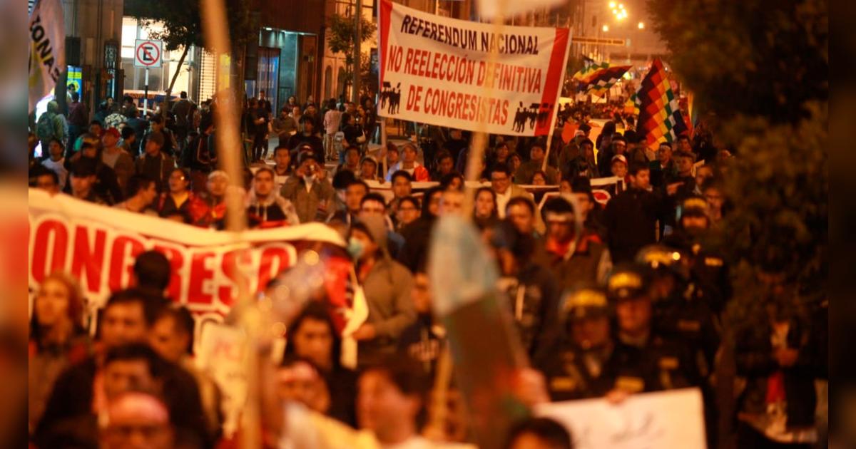 Marcha contra el Congreso: Manifestantes toman calles del Centro de ...