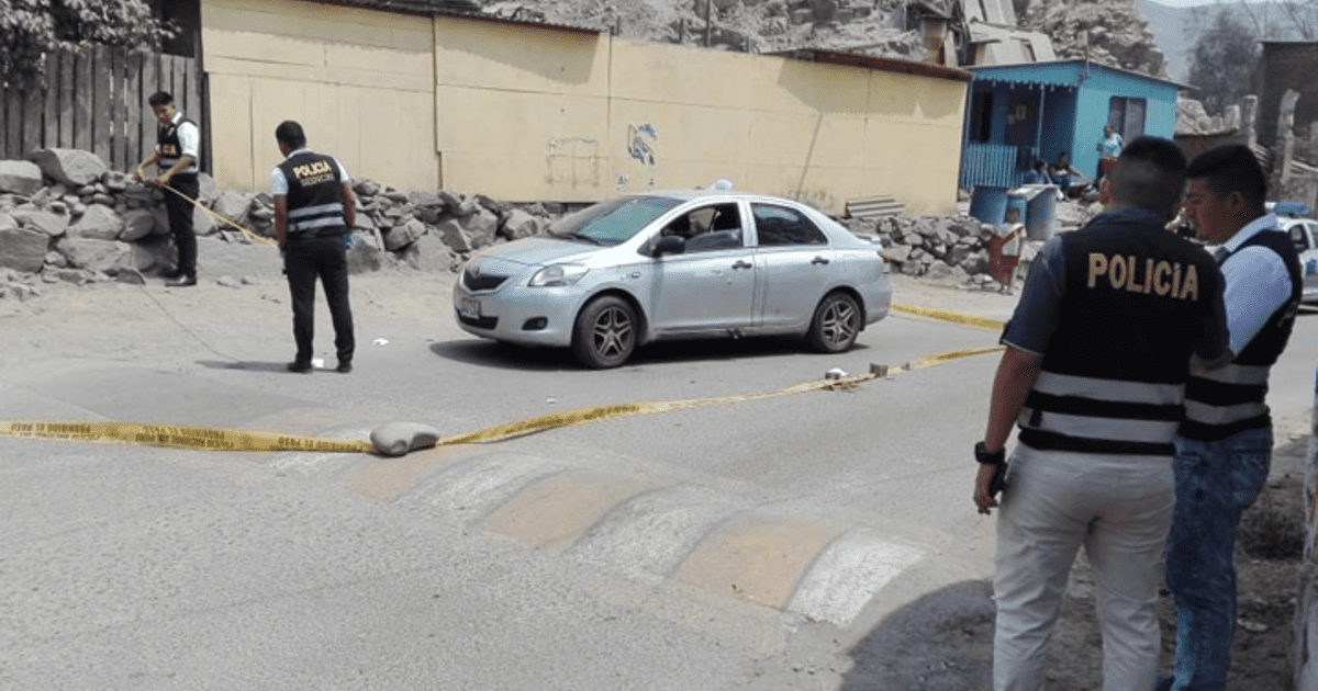 Huachipa Atacan A Balazos A Dos Personas Que Iban En Auto Con Dos Menores Balacera Video