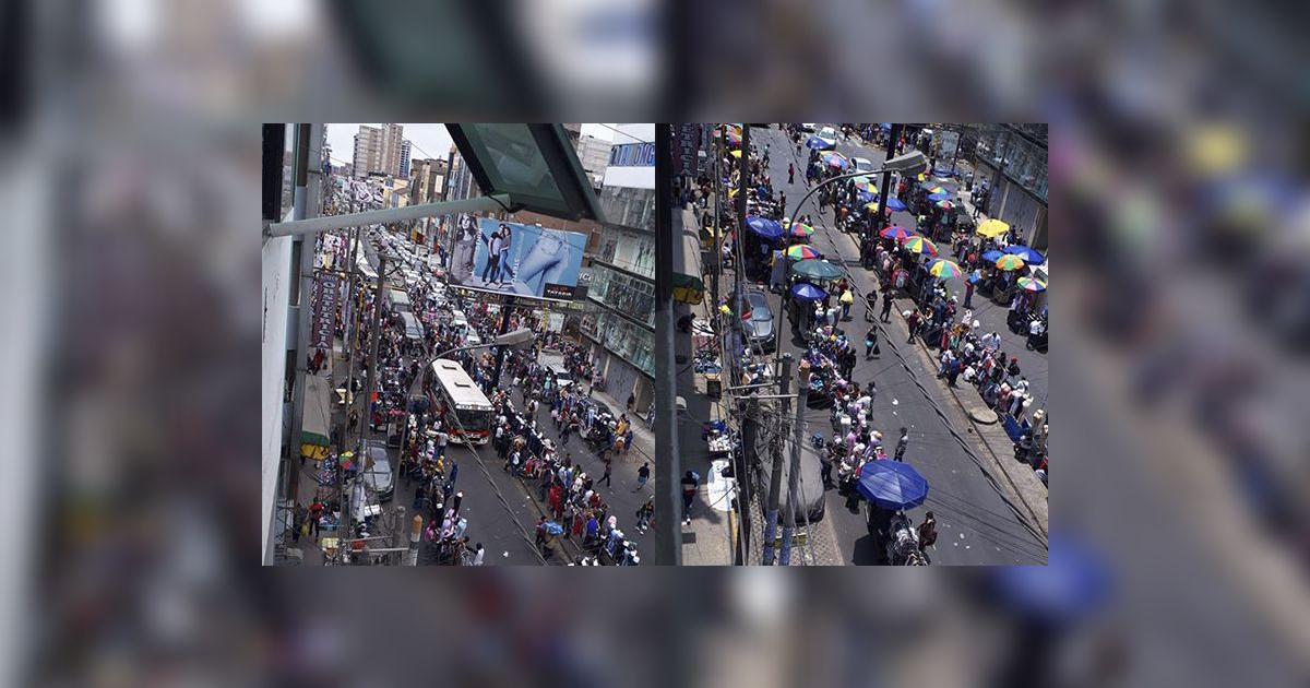 Gamarra: ambulantes invaden calles de La Victoria [VIDEO] | undefined ...