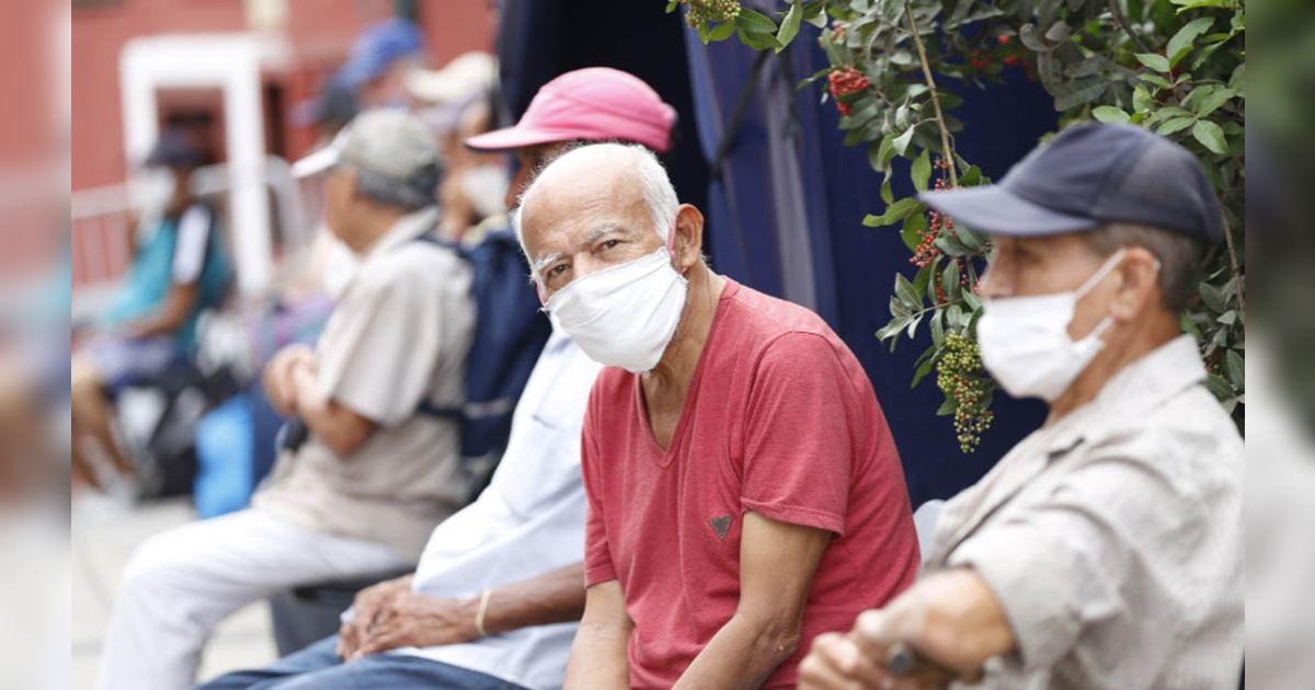Ansiedad se incrementó en adultos mayores por pandemia, según ...
