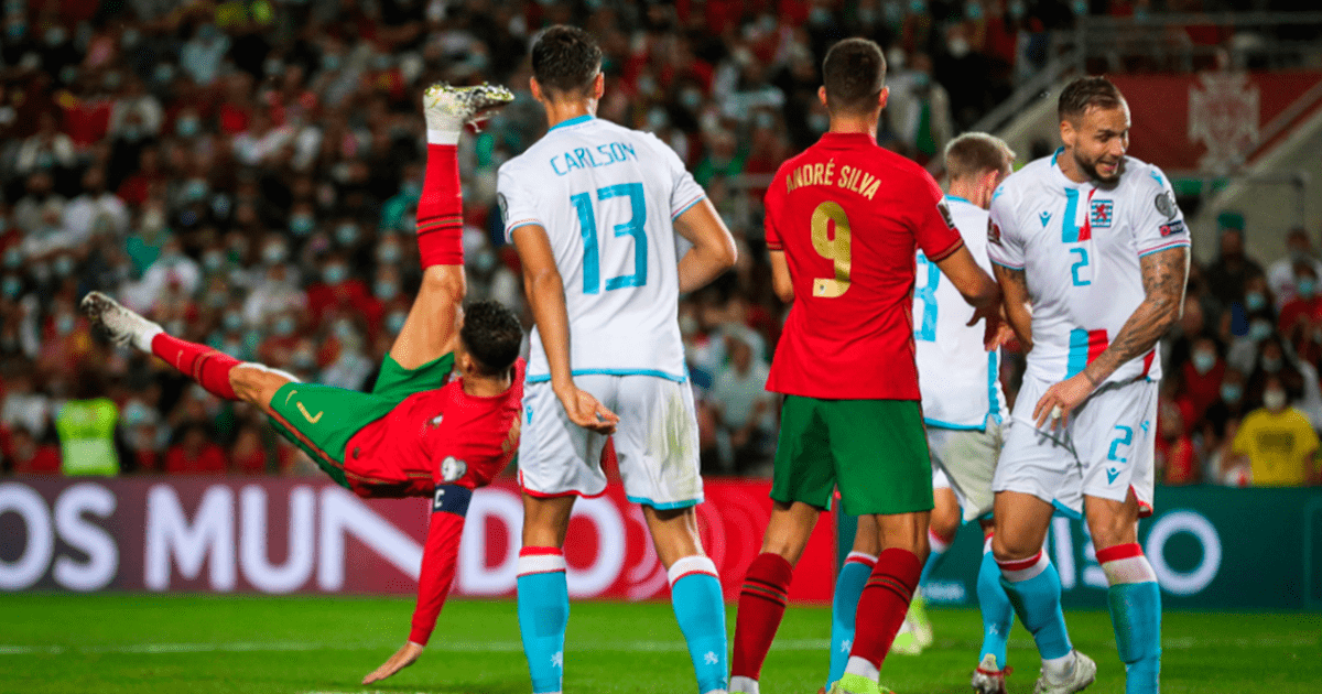 Cristiano Ronaldo Casi Convierte Un Golazo De Chalaca En El Portugal Luxemburgo Eliminatorias 9266