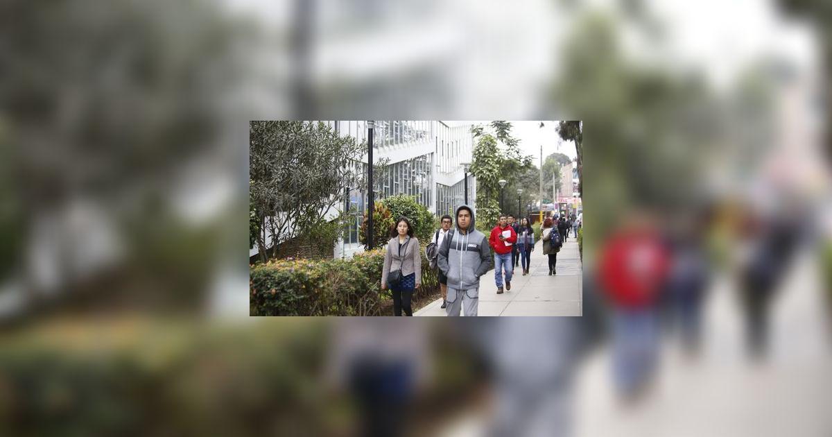 Proyecto de ley plantea que título se obtenga en una universidad ...