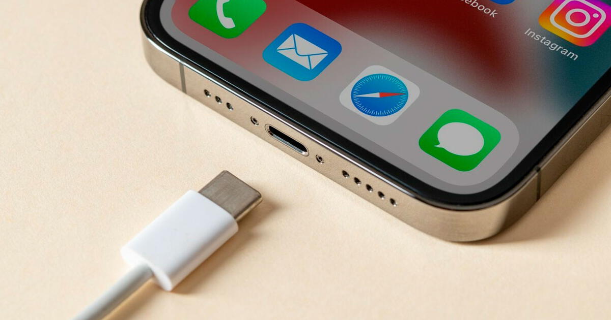 iPhone 15 tendrá puerto USB-C, pero carga rápida solo funcionará si usas el  cable de Apple, Smartphone