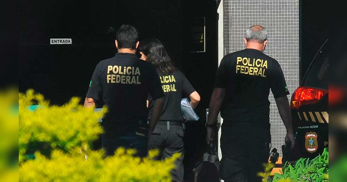 Estudiante de 13 años mata a su maestra y hiere a 4 personas dentro de ...