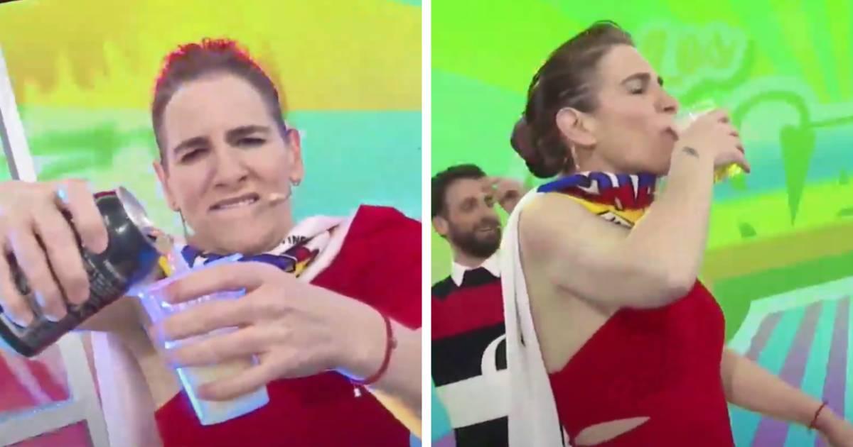 Gigi Mitre toma cerveza en vivo en presentación de Los Shapis: "¡Salud ... Gigi Mitre toma cerveza en vivo en presentación de Los Shapis: "¡Salud ...