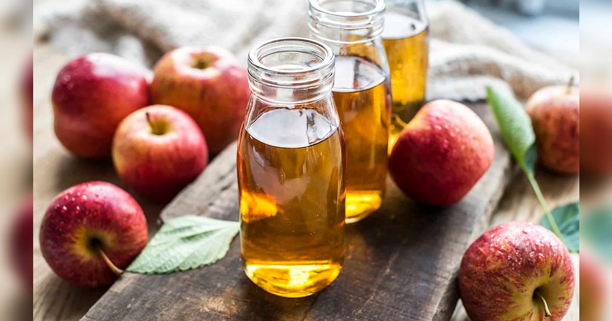 ¿Vinagre de manzana para qué sirve? 10 beneficios de usarlo, consecuencias y cómo tomarlo en
