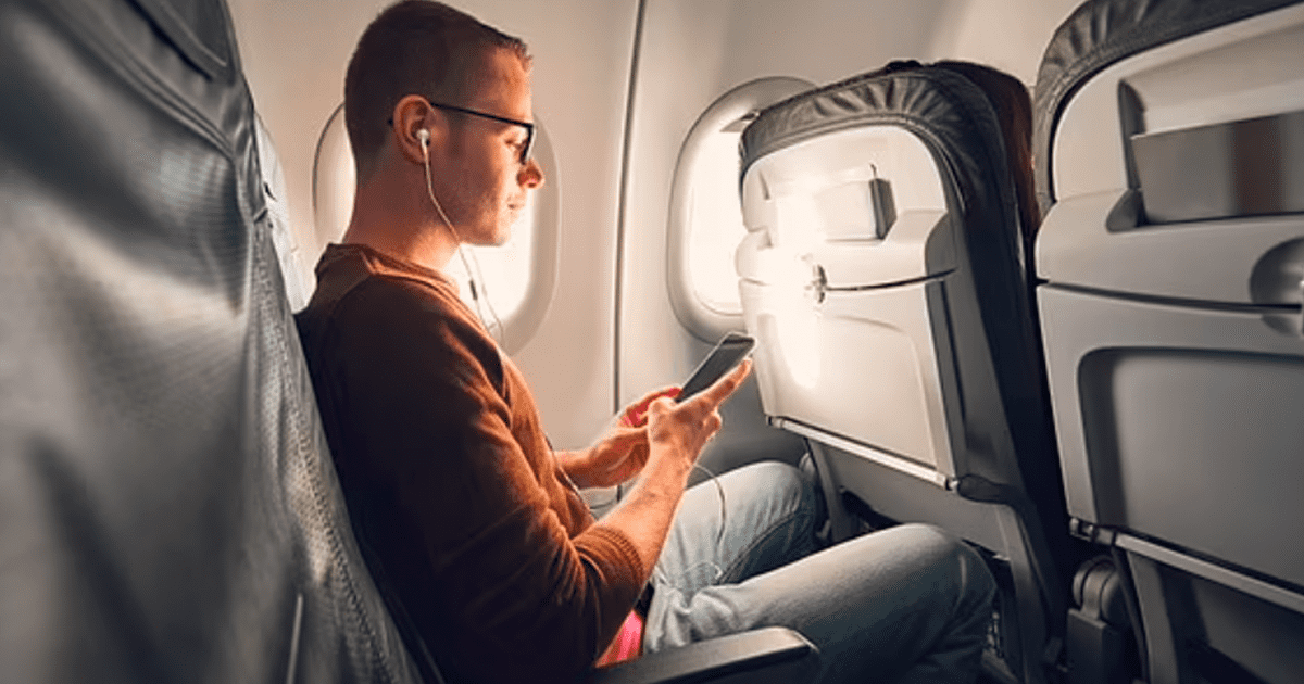 “I paid for leg room”: Teen who refused to give up his seat to 2 elderly people on plane |  Airplanes |  Venezuela |  Equator |  United States |  the world