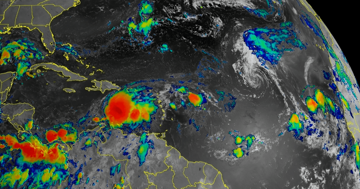 Franklin Storm: Heavy Rains and Floods Cause Tension in Cartagena