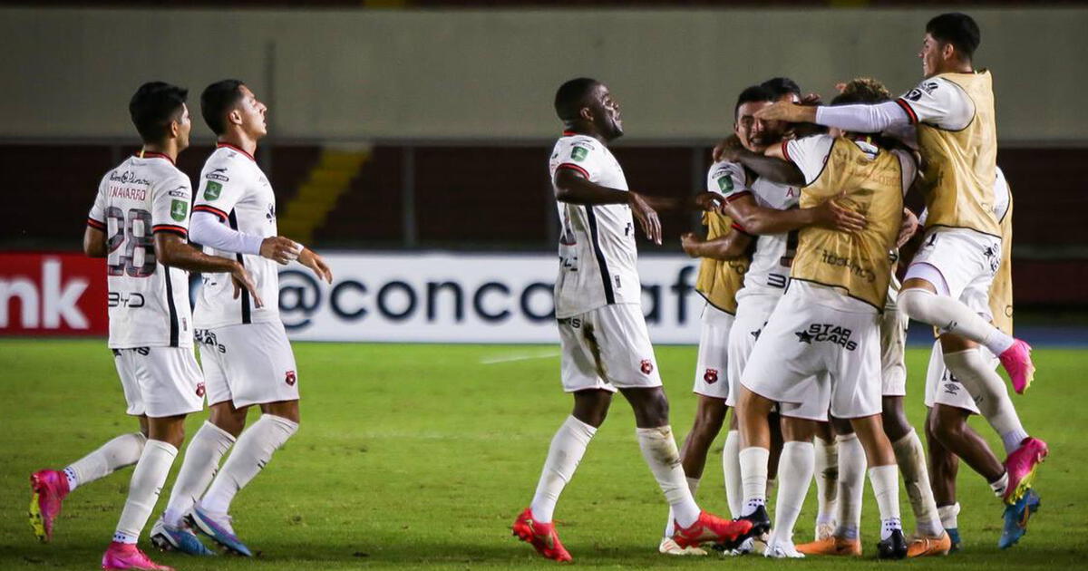 Marcador De La Liga Deportiva Alajuelense Vs Sporting San Miguelito 1 0 Por Copa 2804