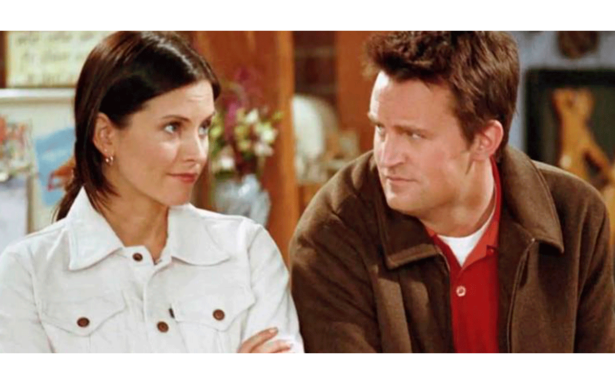 Courteney Cox And Her Emotional Farewell Video To Matthew Perry I Hot Sex Picture 