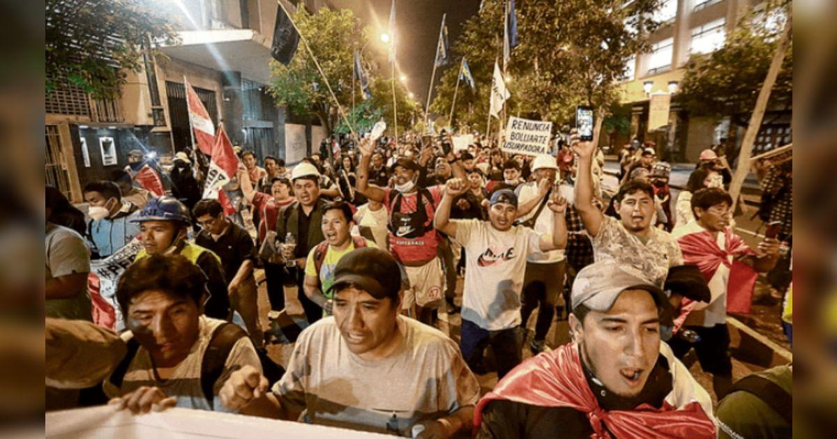 Ante crisis de corrupción, ciudadanía se moviliza contra el Ministerio ...
