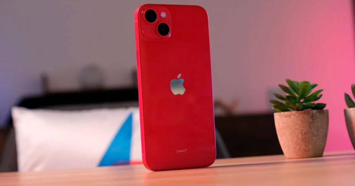 Apple dona el dinero obtenido de las ventas de iPhones de color rojo: una mirada al compromiso filantrópico de la compañía.