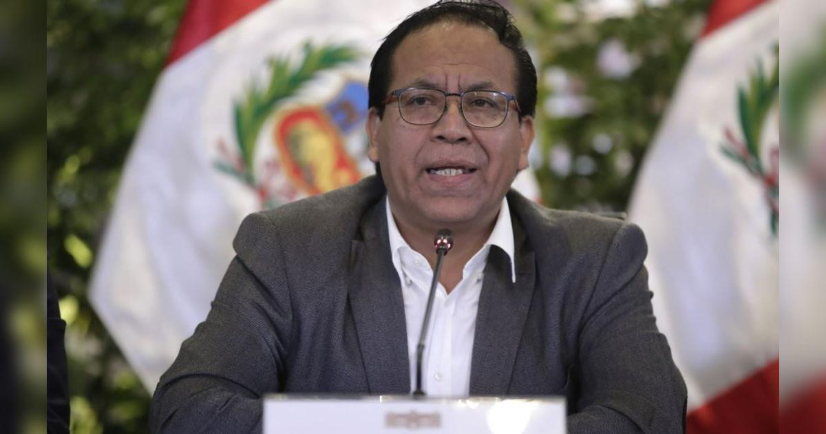 Integrantes de Juntos por el Perú contrataron con el Mincetur con ...