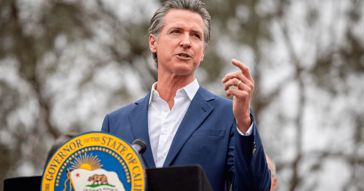 ¡Aumento salarial en California 2025! Gavin Newsom hace historia con