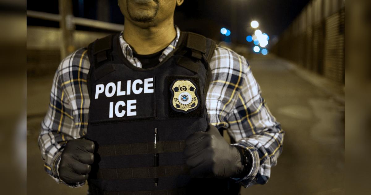 Hombre muerde a un agente de ICE durante su arresto en Los Ángeles y ...