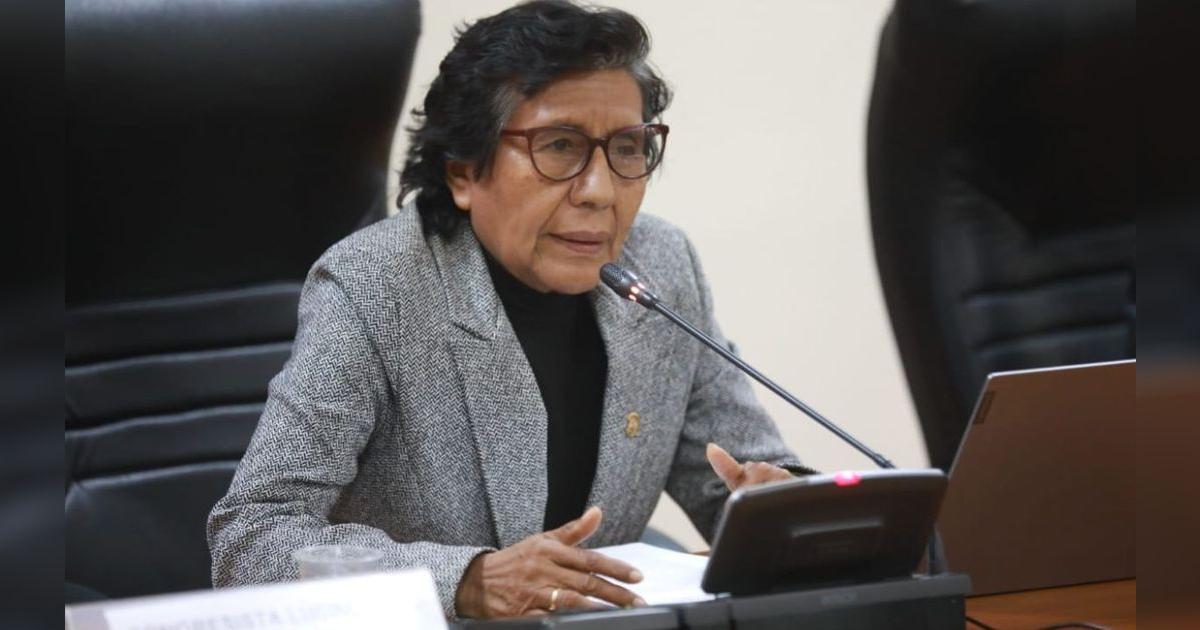 Congreso: Lucinda Vásquez es acusada por