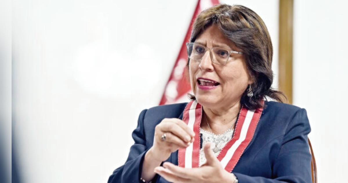 Delia Espinoza advierte al Ministerio del