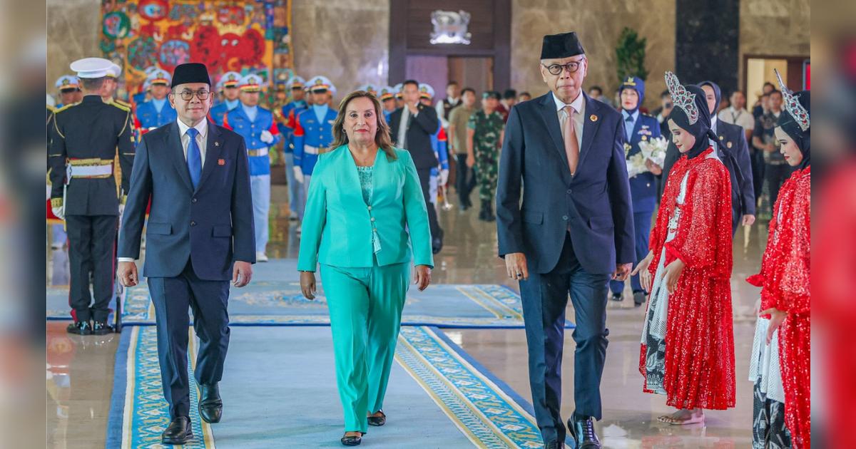 Dina Boluarte llegó a Indonesia en medio de – El reportero andino