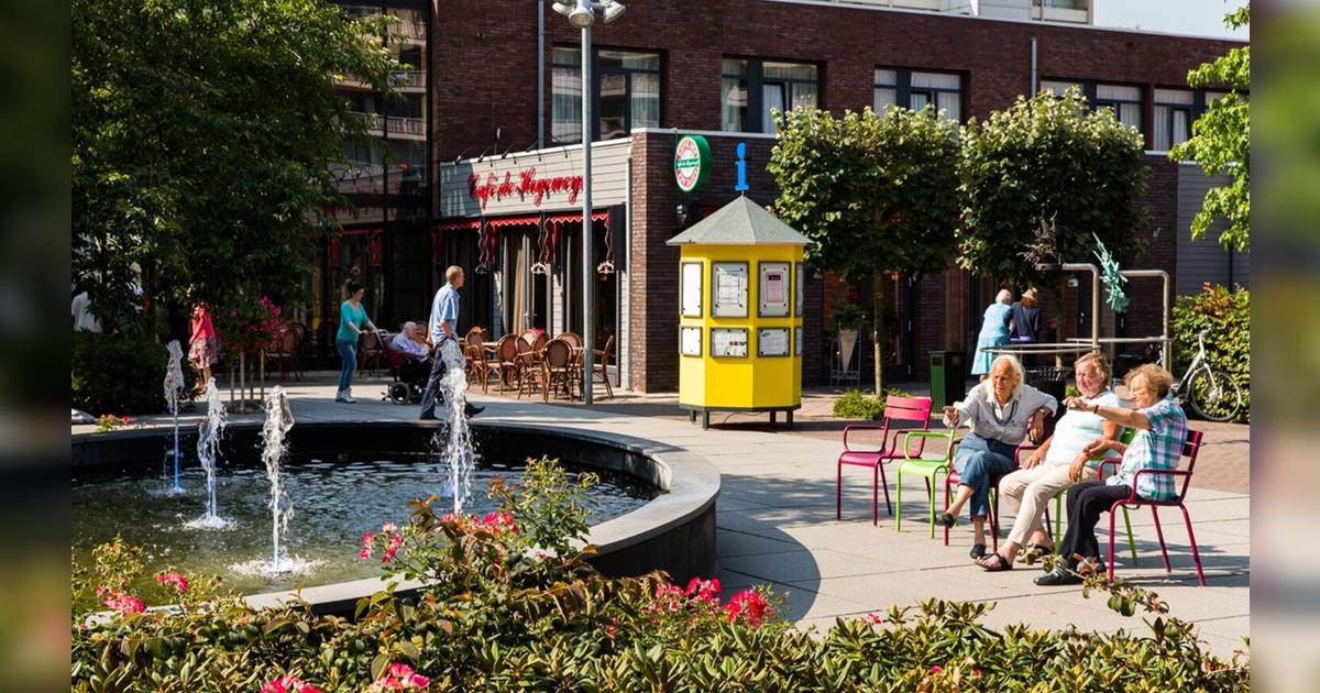 Hogeweyk: un pueblo innovador que transforma la vida de personas con demencia