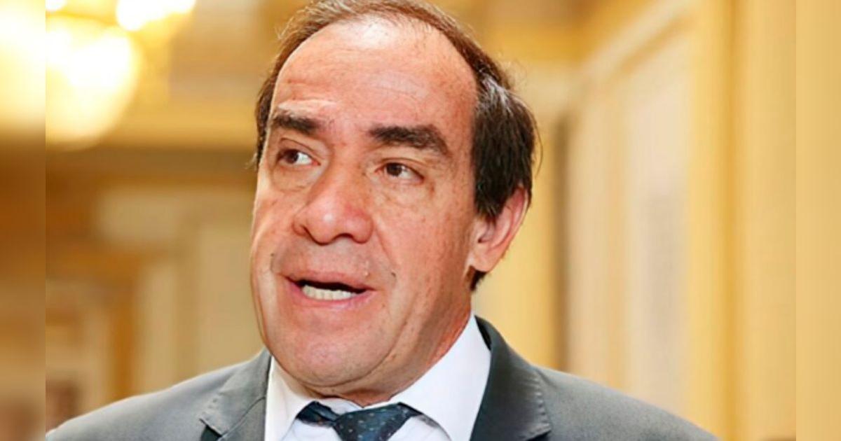 Yonhy Lescano retrocede y anuncia pre – El reportero andino