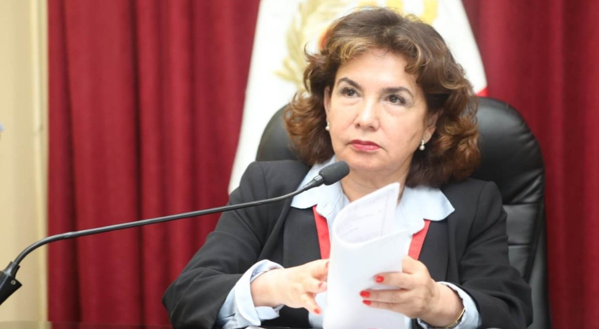 Jnj Suspende Por 60 Días A Elvia Barrios Por No Informar Que Su Exesposo Contrató Con El Jne