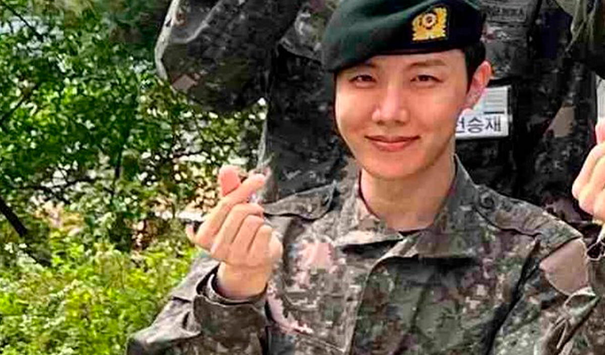 J Hope De Bts Con Arma De Fuego En Nueva Foto Del Servicio Militar Así Luce Jung Hoseok En El 0241