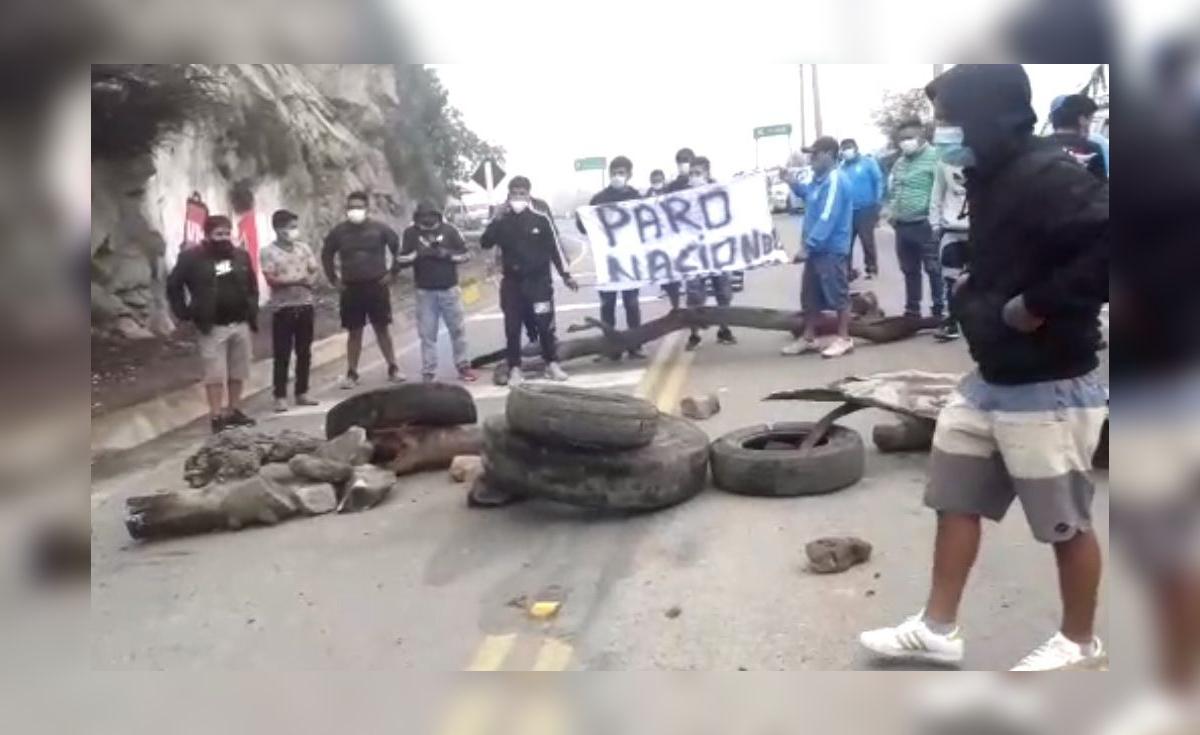 Transportistas bloquean carretera hacia sierra de La Libertad LRND ...
