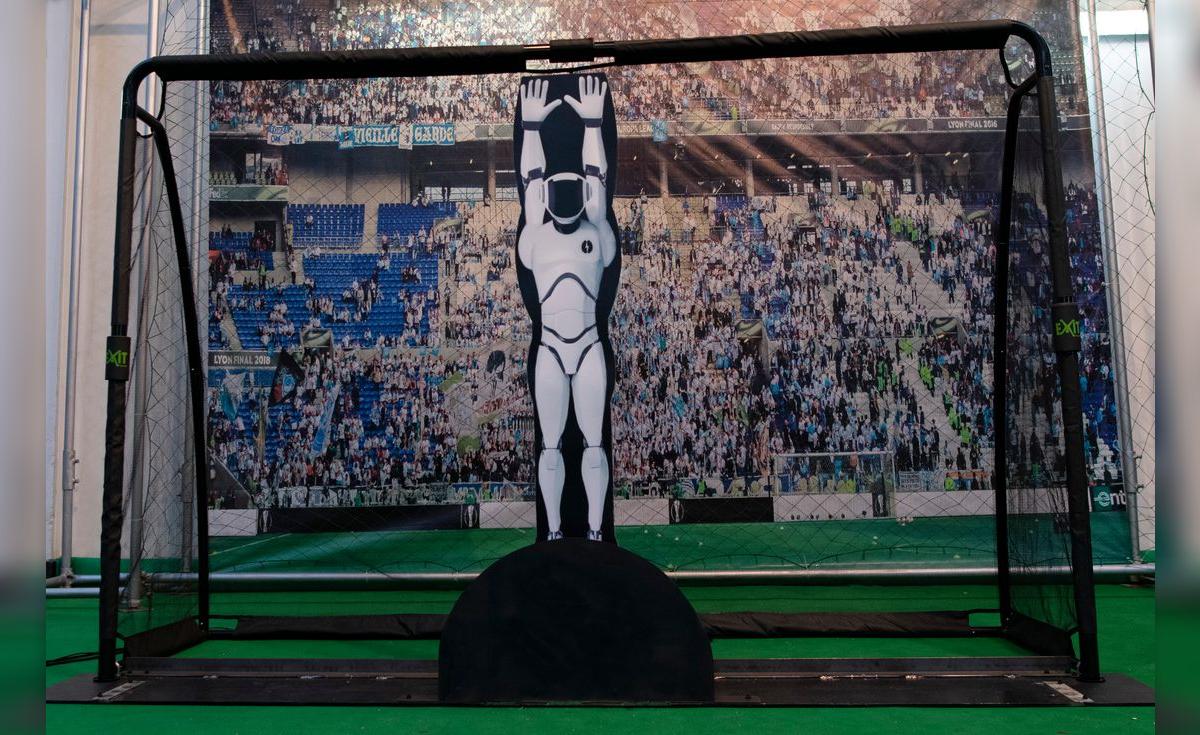 Reta Robot Copa América 2019: robot arquero de Idat reta a conocidas figuras de la ...