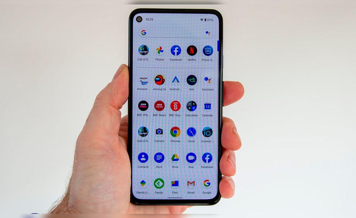 Android 12 sería capaz de traducir la interfaz de las apps a tu idioma ...