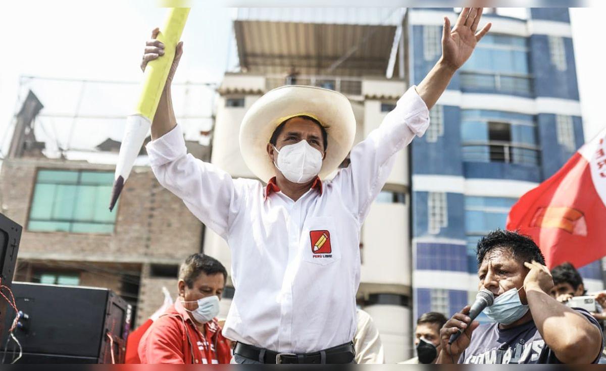 Simpatizantes de Pedro Castillo lo prefieren por sus propuestas, según ...