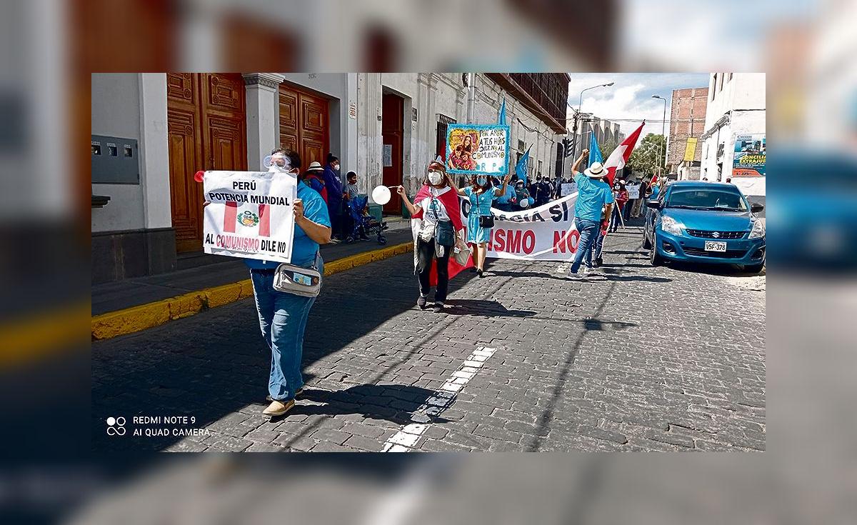 En Arequipa marcharon en rechazo a Pedro Castillo | Elecciones | La ...