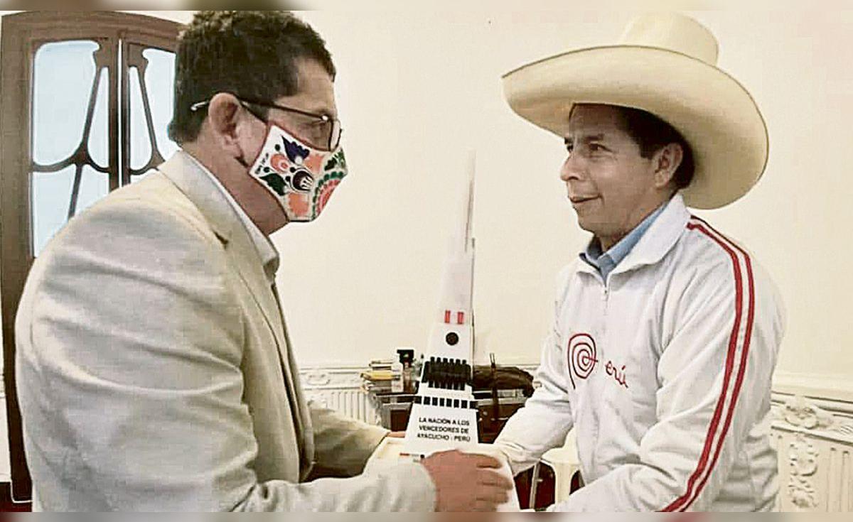 Elecciones 2021: Pedro Castillo se reúne con dirigentes políticos ...