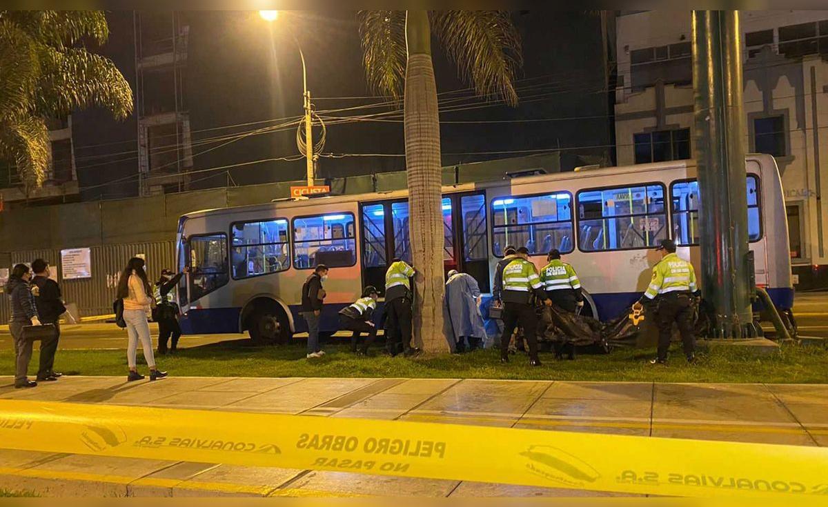 Ciclista muere tras ser atropellada por bus del Corredor Azul en la ...