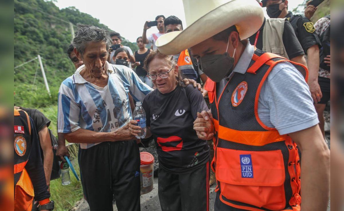Presidente Pedro Castillo: La prioridad es salvar vidas y llevar a la ...