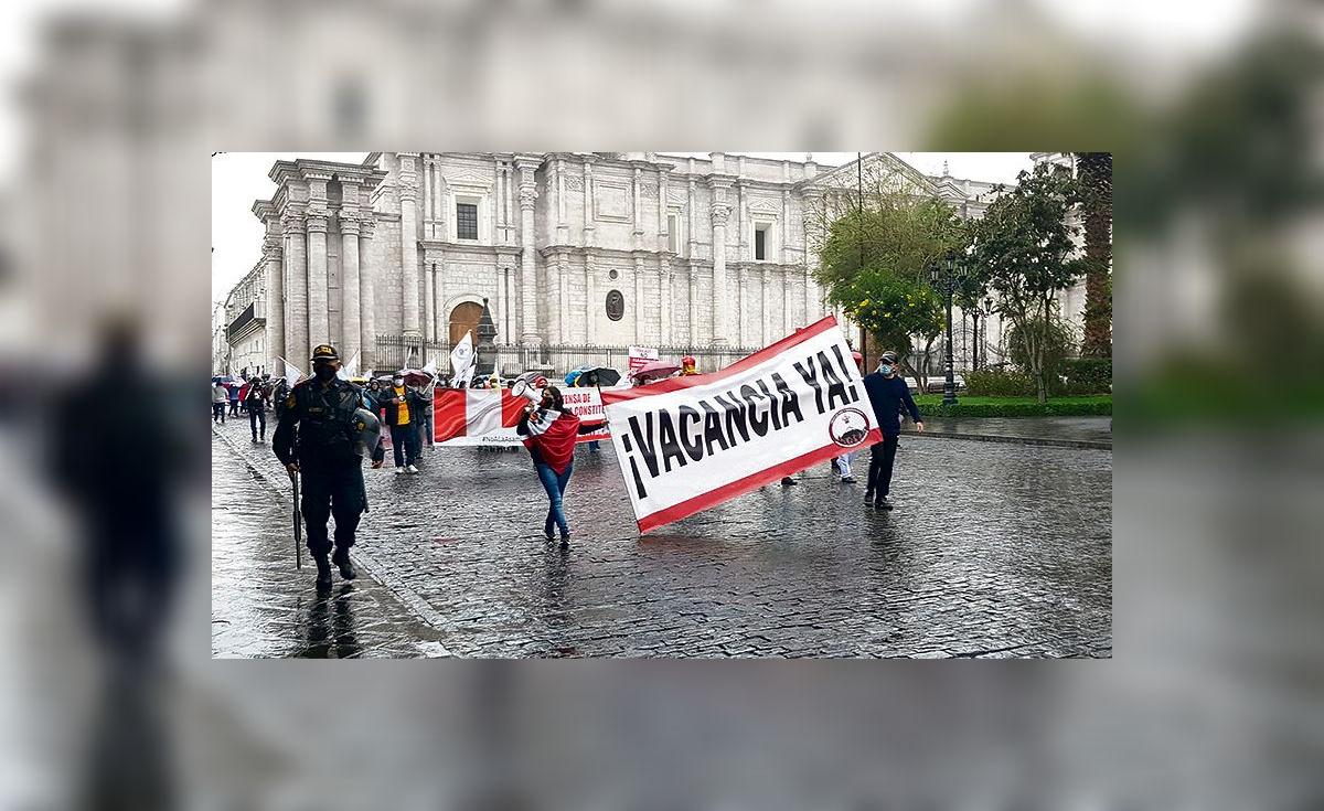 En Arequipa también hubo movilización para pedir renuncia de Pedro ...