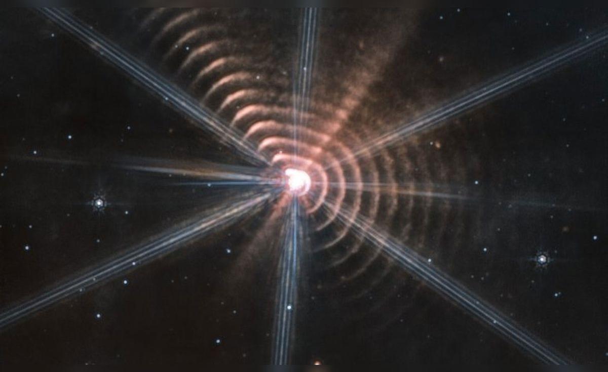 El extraordinario fenómeno captado por el telescopio James Webb en la ...