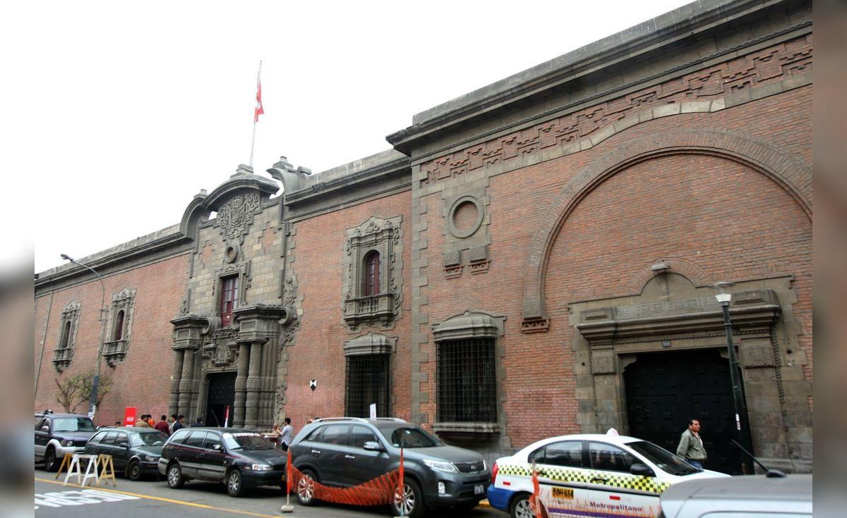 Escuelas nacionales de arte en peligro tras anuncio de recorte ...