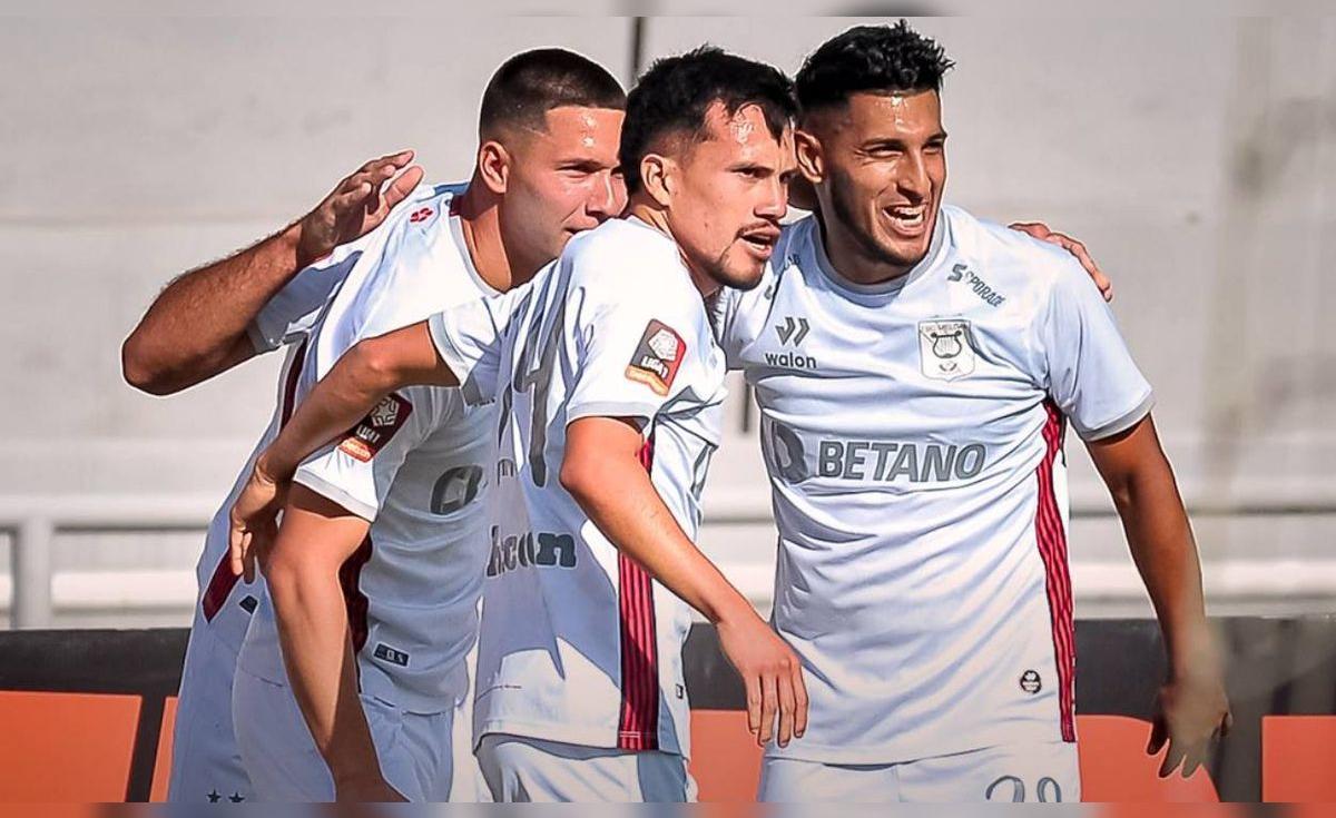 Melgar ganó 3-0 a Unión Comercio y tomó la punta del Torneo Clausura ...