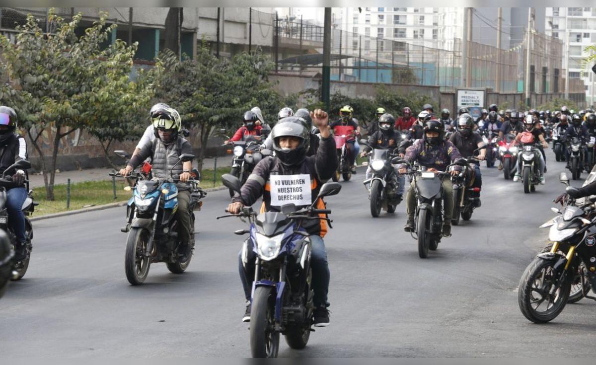 Nuevos cambios de placas para motos del MTC: conductores aseguran que  medida es "peligrosa" y "técnicamente imposible"