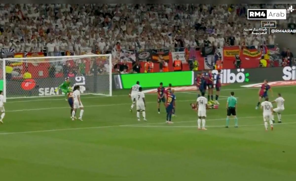 Gol de Kylian Mbappé en el Real Madrid vs Barcelona por la final de la ...