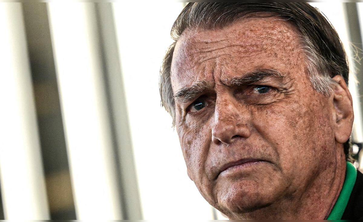 Jair Bolsonaro deberá usar tobillera electrónica ante riesgo de fuga ...