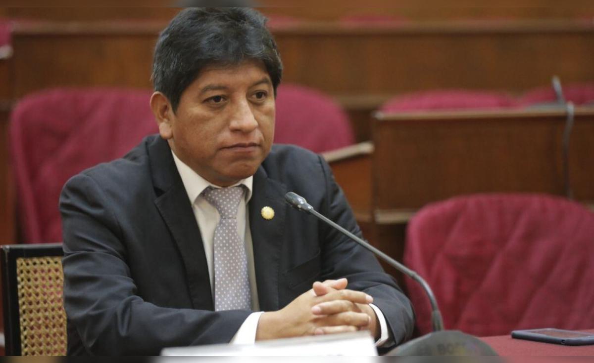 Exdefensores alertan crisis bajo gestión de – El reportero andino