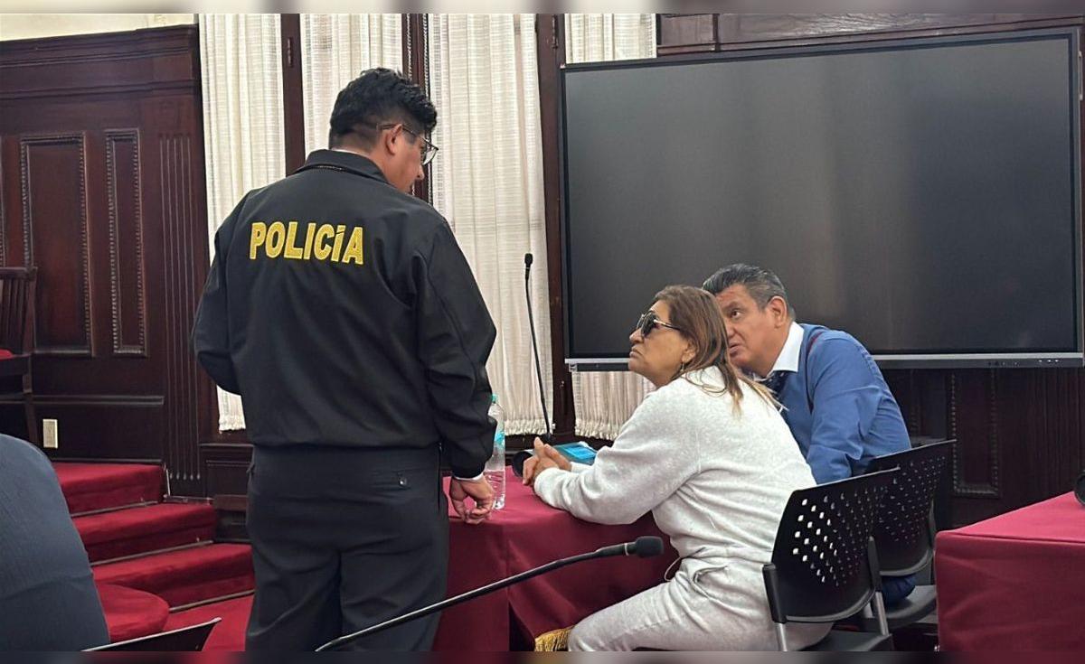 Fiscal suspendida Elizabeth Peralta, – El reportero andino