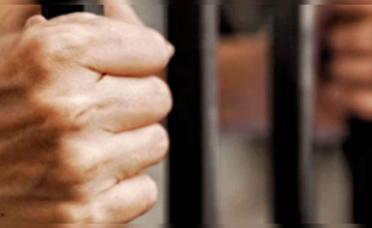 <? htmlspecialchars($article['title_ai']) ?>