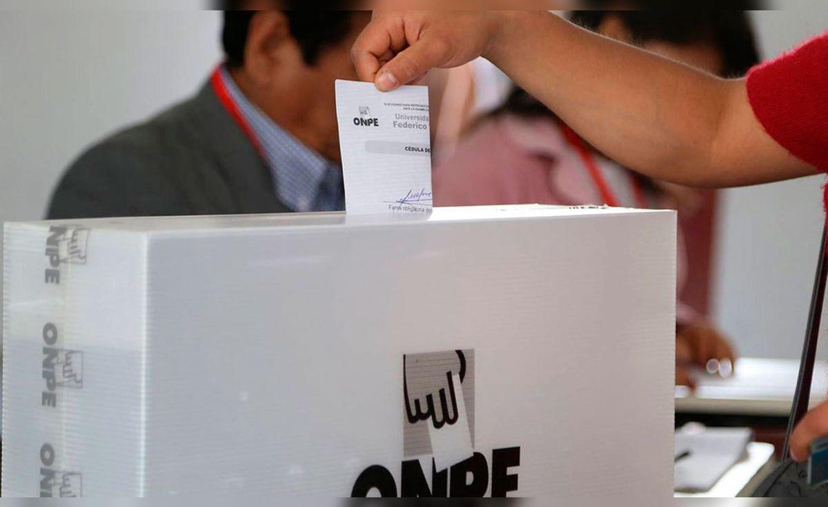 Siete de cada 10 peruanos aún no ha definido su candidato presidencial ...